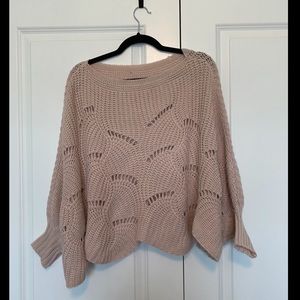 SheIn Link Scalloped Sweater Size M